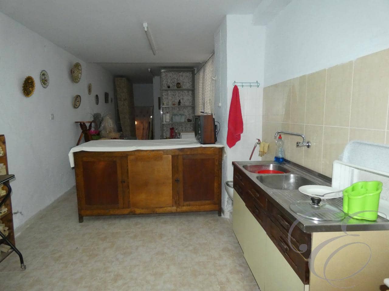 8 soveværelse Villa til salg i Lanjaron - € 249.000 (Ref: 6152064)