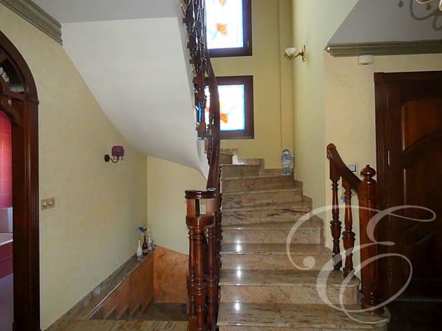 4 soverom Villa til salgs i Motril med svømmebasseng garasje - € 680 000 (Ref: 6152087)