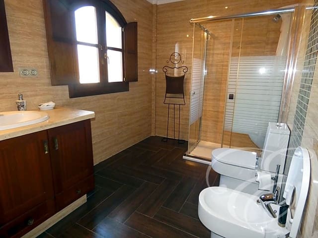 4 soverom Villa til salgs i Motril med svømmebasseng garasje - € 680 000 (Ref: 6152087)