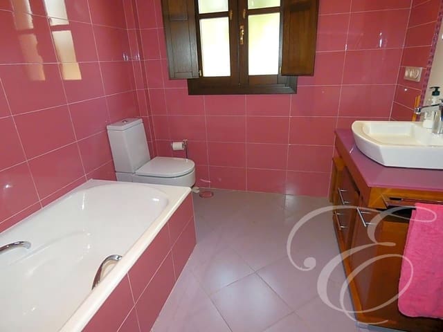 4 soverom Villa til salgs i Motril med svømmebasseng garasje - € 680 000 (Ref: 6152087)