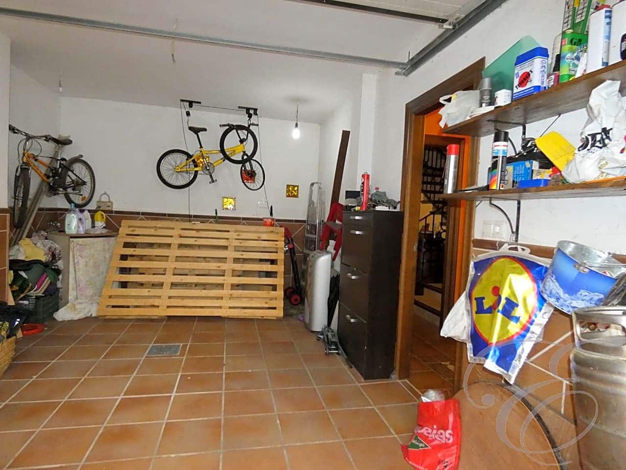 4 soveværelse Villa til salg i Lecrin med garage - € 176.000 (Ref: 6152091)