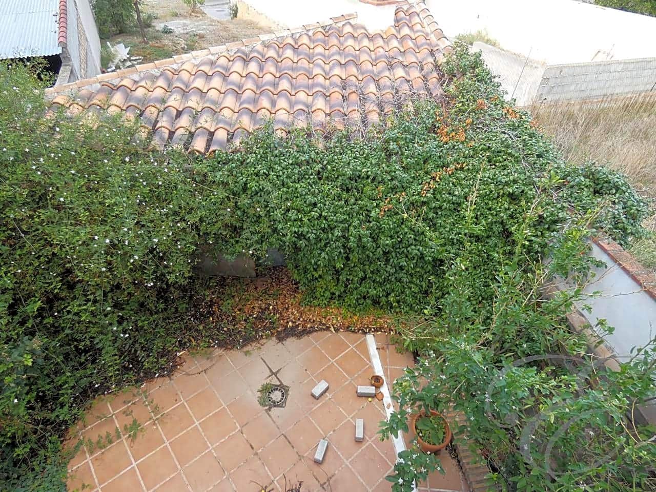 4 soveværelse Villa til salg i Lecrin med garage - € 176.000 (Ref: 6152091)