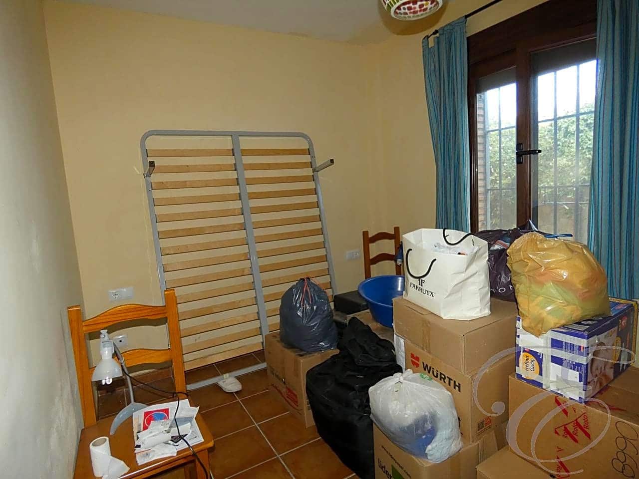 4 soveværelse Villa til salg i Lecrin med garage - € 176.000 (Ref: 6152091)