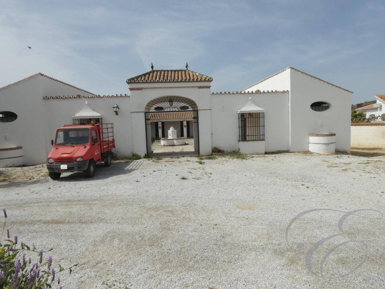 10 soveværelse Finca/Landehus til salg i Almayate - € 2.500.000 (Ref: 6152102)