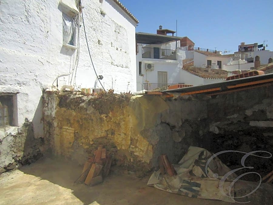 2 quarto Moradia para venda em Arenas de Velez - 48 000 € (Ref: 6152121)