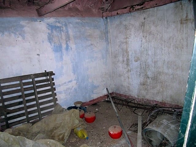 2 sovrum Villa till salu i Arenas de Velez, Arenas - 48 000 € (Ref: 6152121)