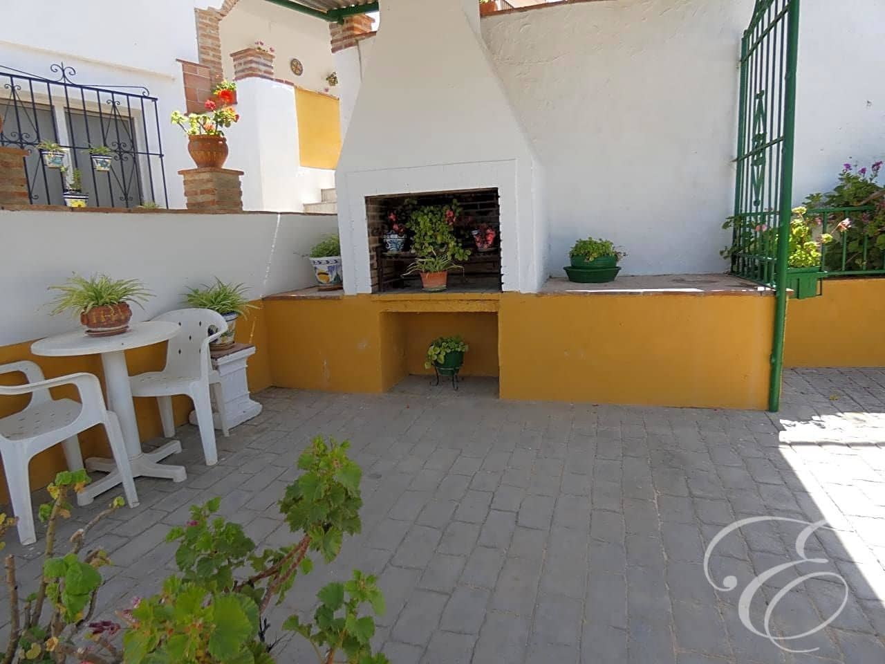 8 bedroom Finca/Country House for sale in Casabermeja with pool garage - € 799,000 (Ref: 6238473)