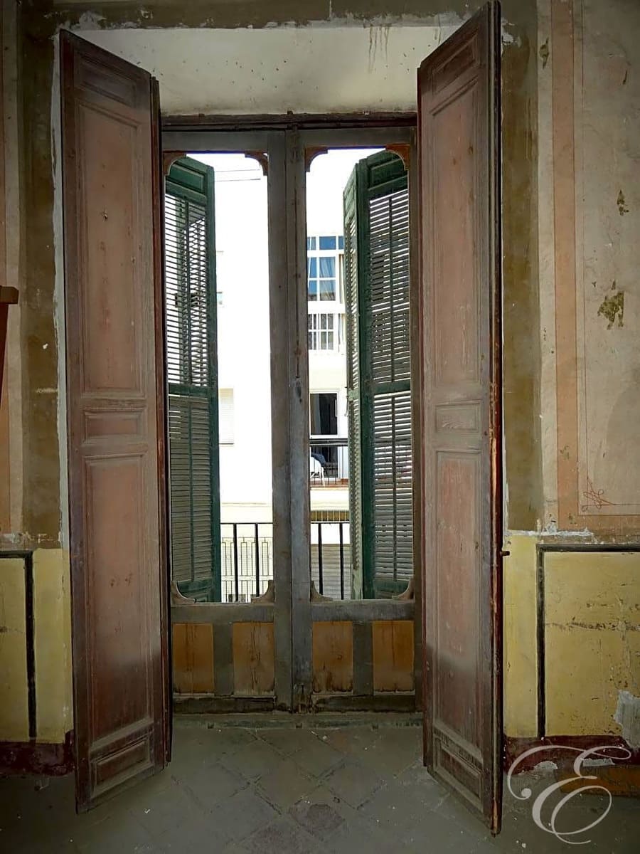 Chalet de 10 habitaciones en Vélez-Málaga en venta - 800.000 € (Ref: 6264961)