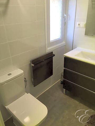 1 Zimmer Wohnung zu verkaufen in Granada Stadt mit Garage - 210.000 € (Ref: 6266345)