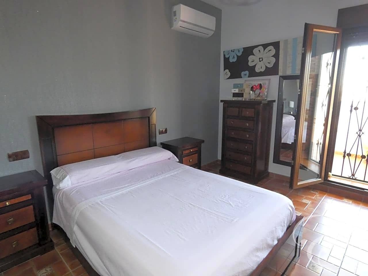 4 slaapkamer Villa te koop in Villanueva del Trabuco met zwembad garage - € 825.000 (Ref: 6339548)