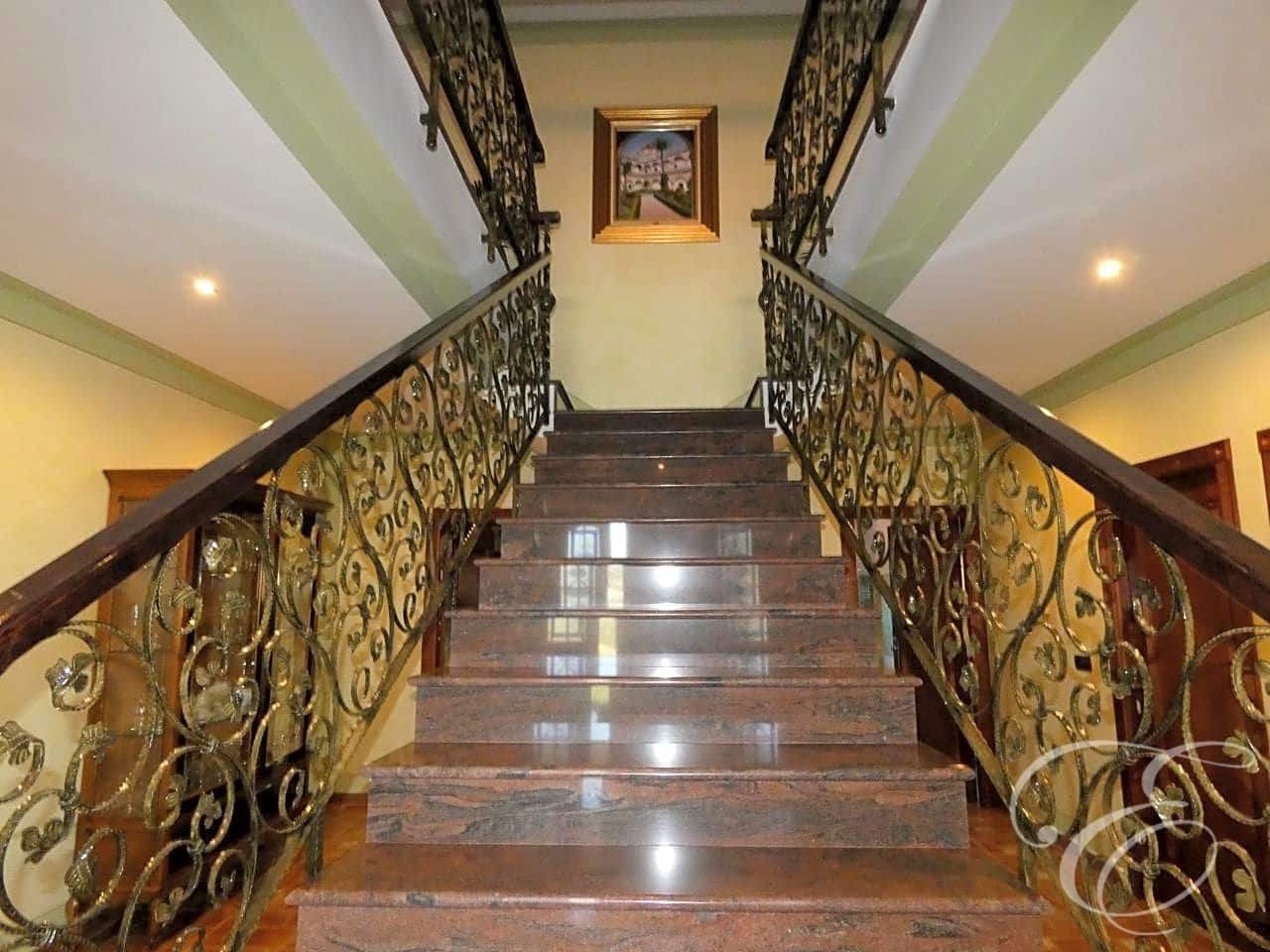 4 slaapkamer Villa te koop in Villanueva del Trabuco met zwembad garage - € 825.000 (Ref: 6339548)