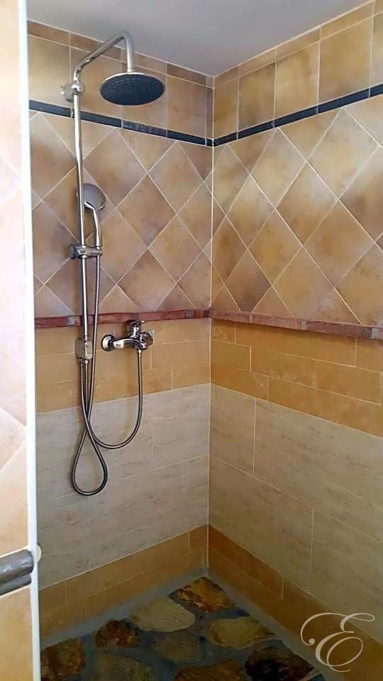 4 Zimmer Villa zu verkaufen in Salobrena mit Garage - 629.950 € (Ref: 6379184)