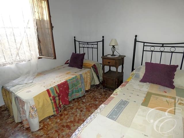 3 sovrum Finca/Hus på landet till salu i Sedella med pool garage - 225 000 € (Ref: 6406897)