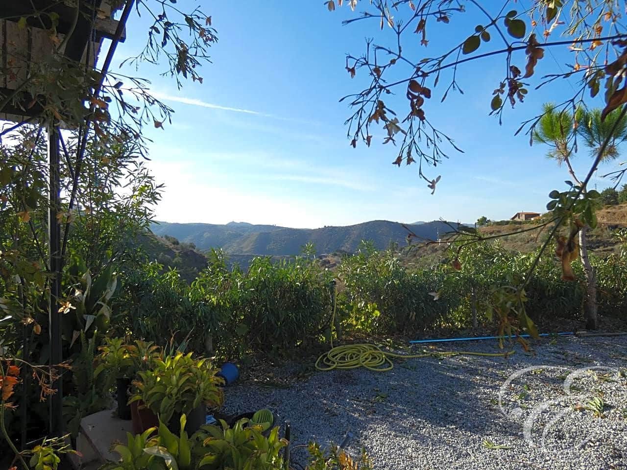 3 camera da letto Finca/Casa di Campagna in vendita in Sedella con piscina garage - 225.000 € (Rif: 6406897)