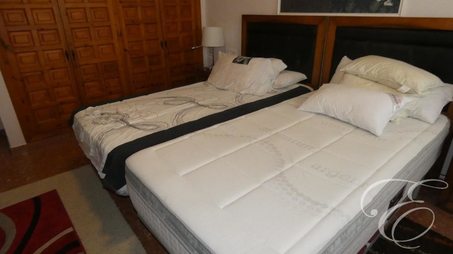 4 soveværelse Villa til salg i Salobrena med swimmingpool garage - € 490.000 (Ref: 6437491)