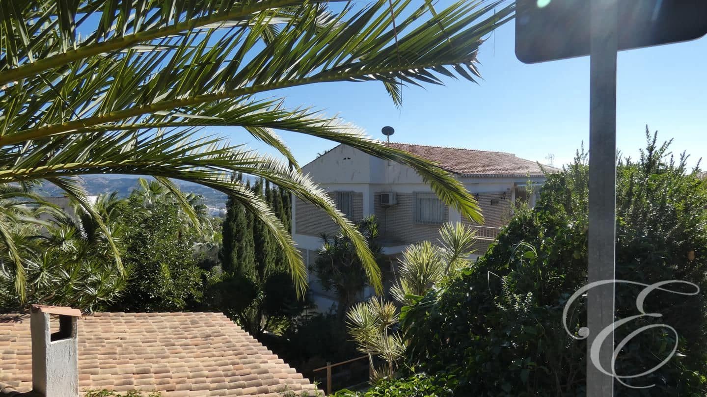 4 soveværelse Villa til salg i Salobrena med swimmingpool garage - € 490.000 (Ref: 6437491)