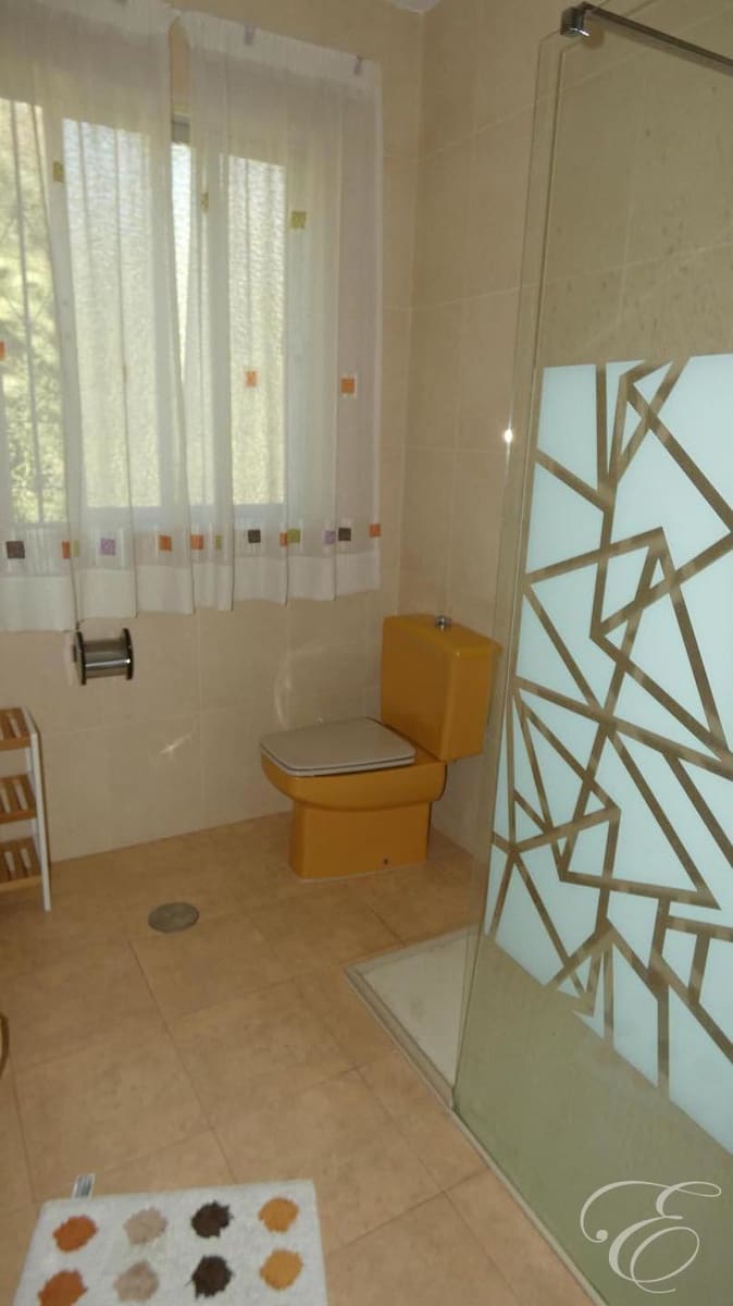 4 soveværelse Villa til salg i Salobrena med swimmingpool garage - € 490.000 (Ref: 6437491)