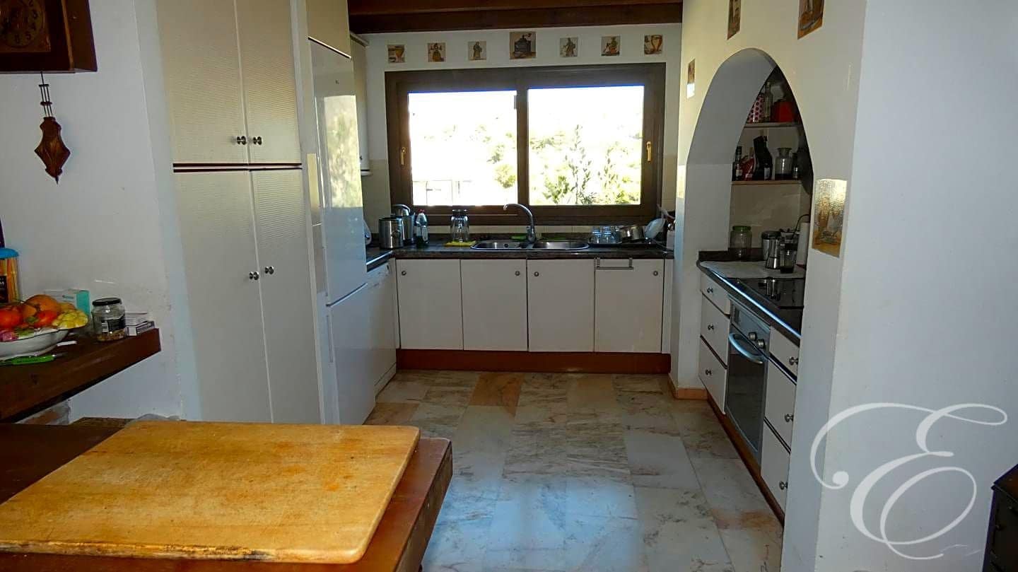 5 slaapkamer Villa te koop in Almunecar met zwembad garage - € 1.190.000 (Ref: 6449638)