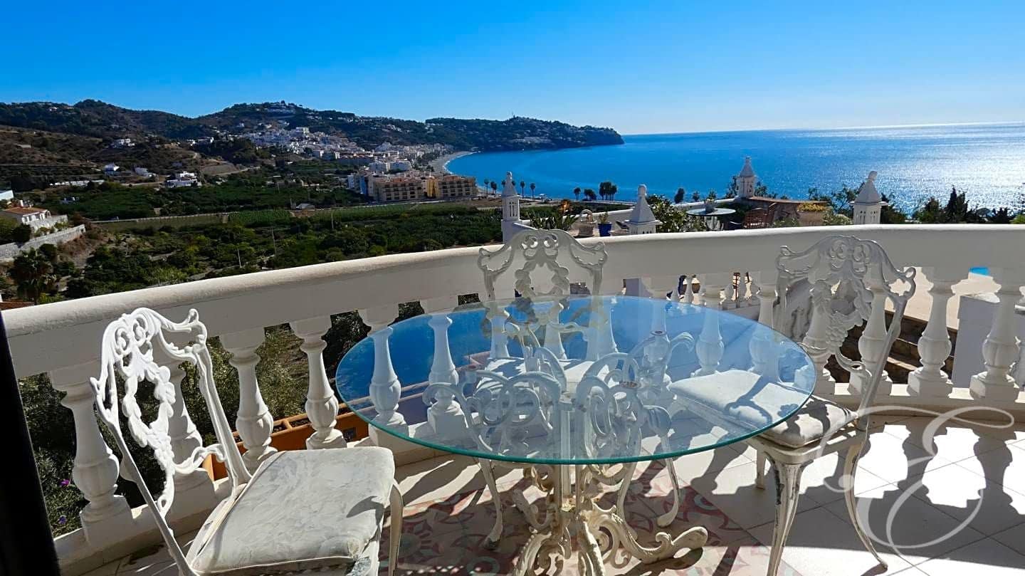 5 slaapkamer Villa te koop in Almunecar met zwembad garage - € 1.190.000 (Ref: 6449638)