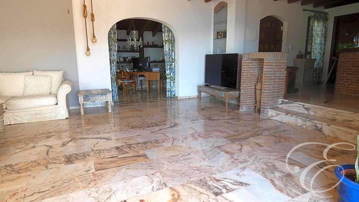 5 slaapkamer Villa te koop in Almunecar met zwembad garage - € 1.190.000 (Ref: 6449638)