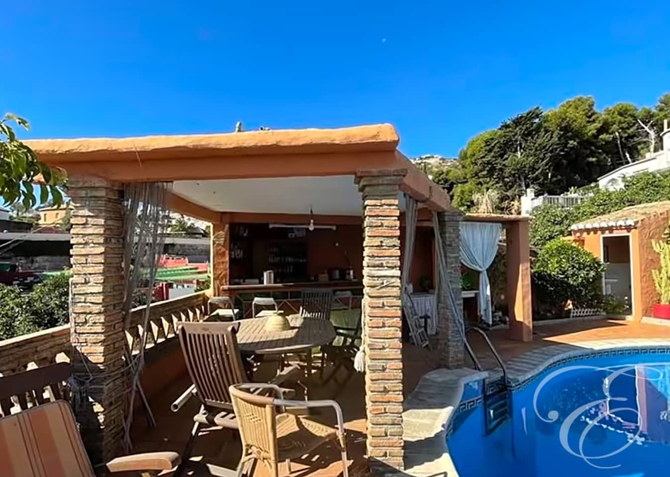 5 slaapkamer Villa te koop in Almunecar met zwembad garage - € 680.000 (Ref: 6611086)