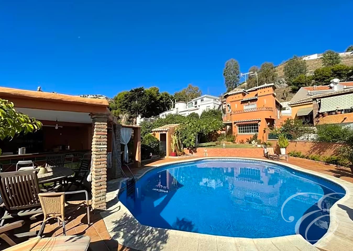 5 slaapkamer Villa te koop in Almunecar met zwembad garage - € 680.000 (Ref: 6611086)