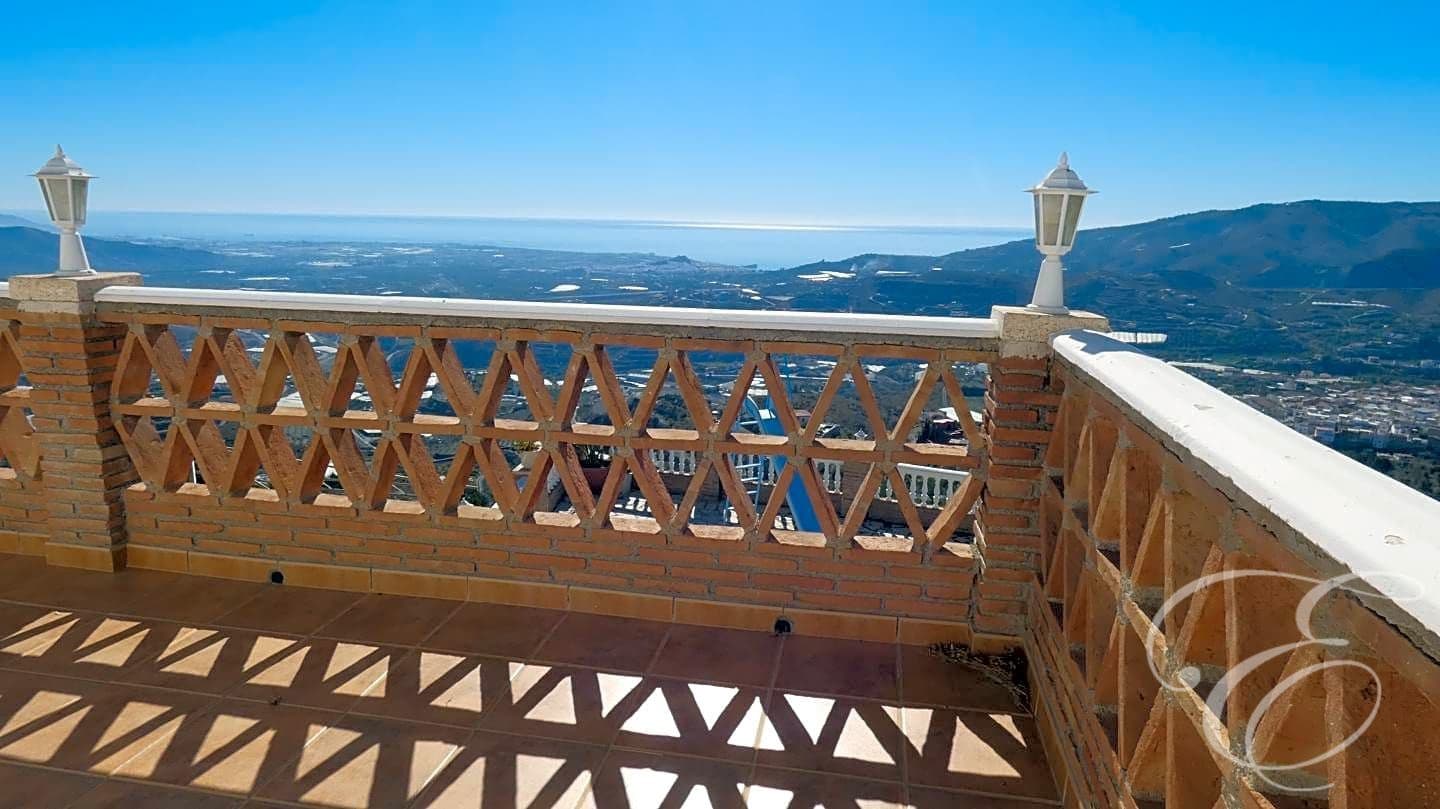 7 soveværelse Finca/Landehus til salg i Molvizar med swimmingpool garage - € 550.000 (Ref: 6636113)