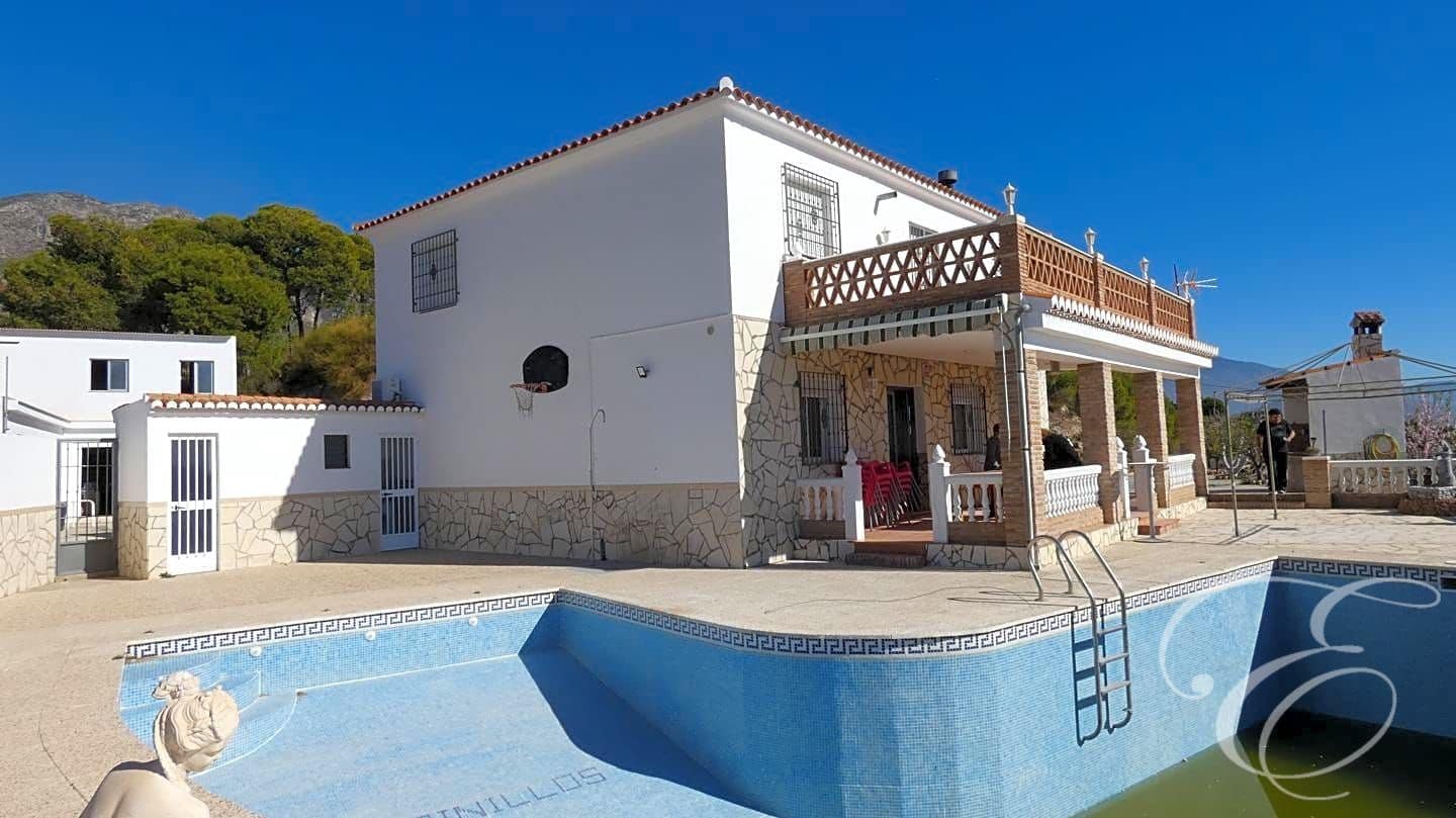 7 soveværelse Finca/Landehus til salg i Molvizar med swimmingpool garage - € 550.000 (Ref: 6636113)