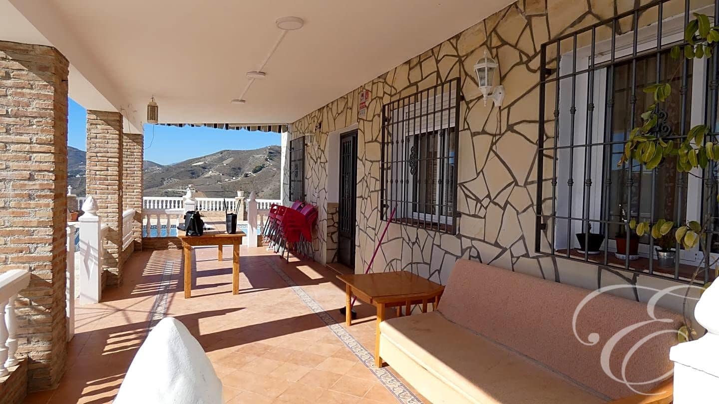 7 soveværelse Finca/Landehus til salg i Molvizar med swimmingpool garage - € 550.000 (Ref: 6636113)