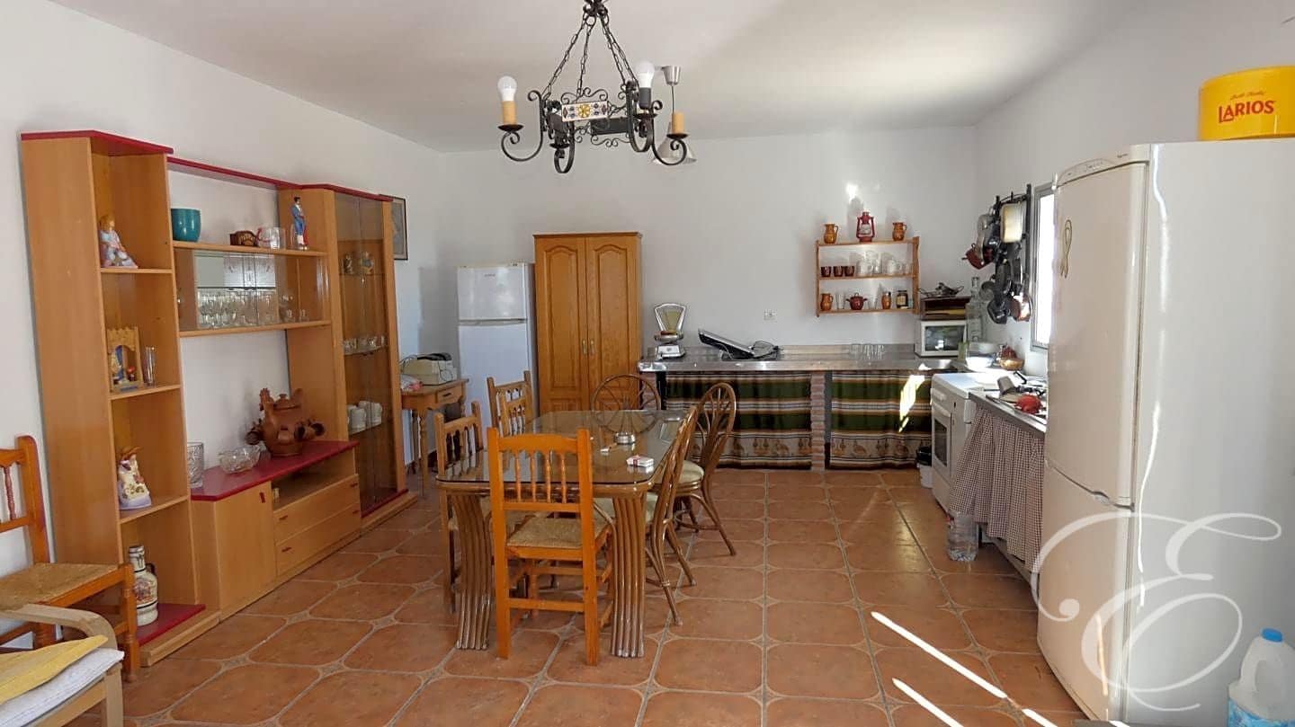 7 soveværelse Finca/Landehus til salg i Molvizar med swimmingpool garage - € 550.000 (Ref: 6636113)