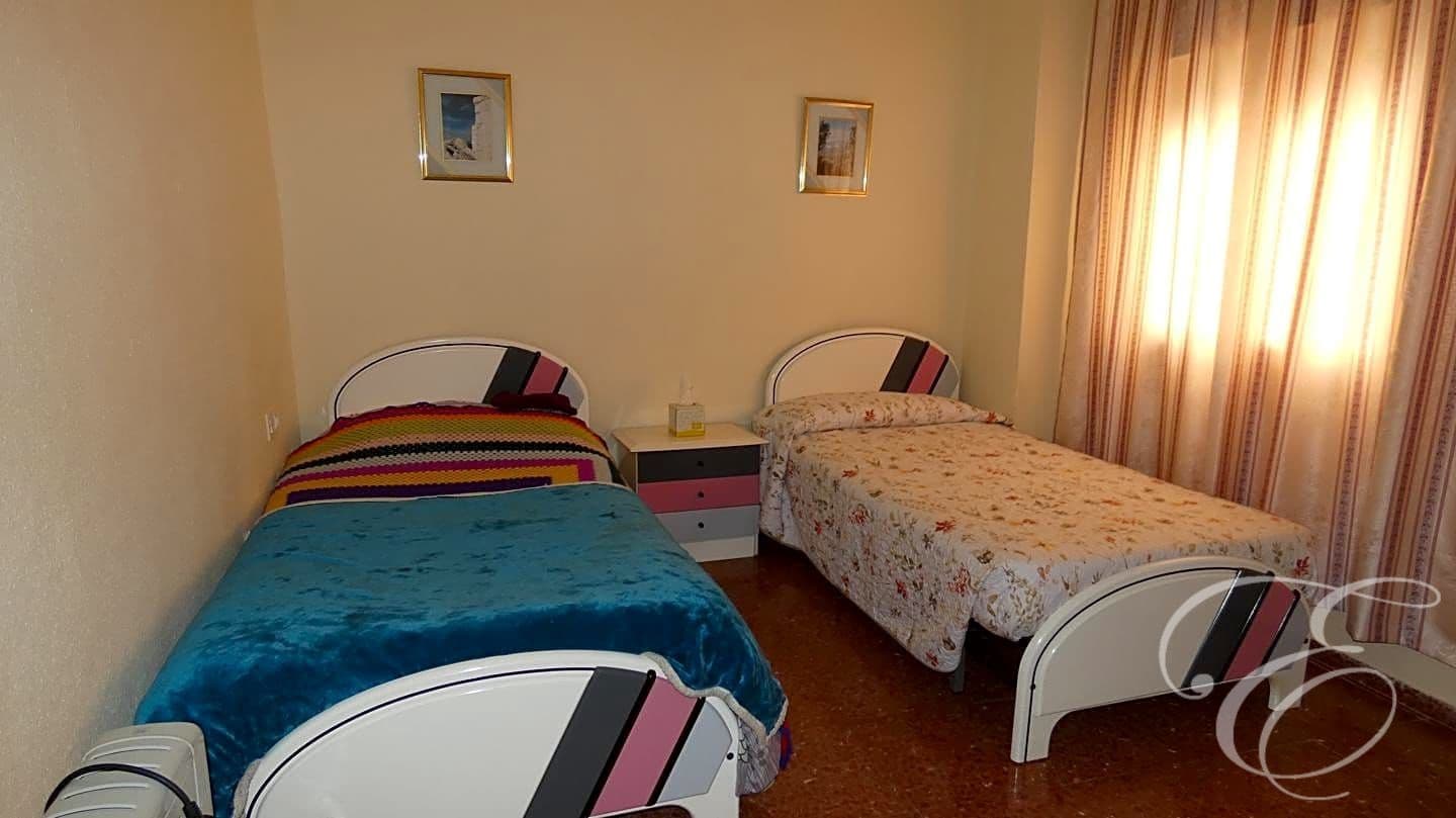 6 soveværelse Villa til salg i Lecrin - € 160.000 (Ref: 6806870)