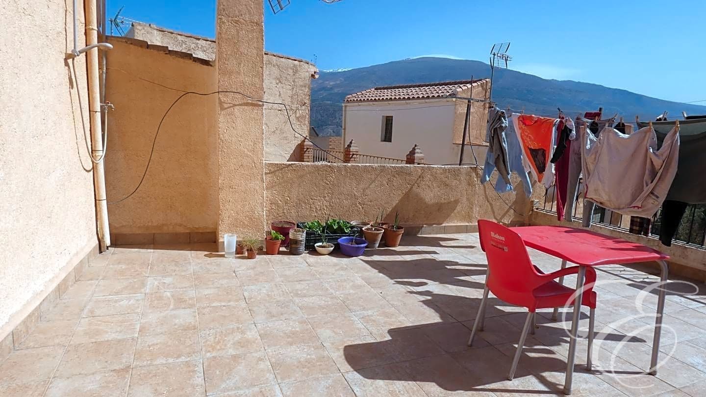 6 soveværelse Villa til salg i Lecrin - € 160.000 (Ref: 6806870)