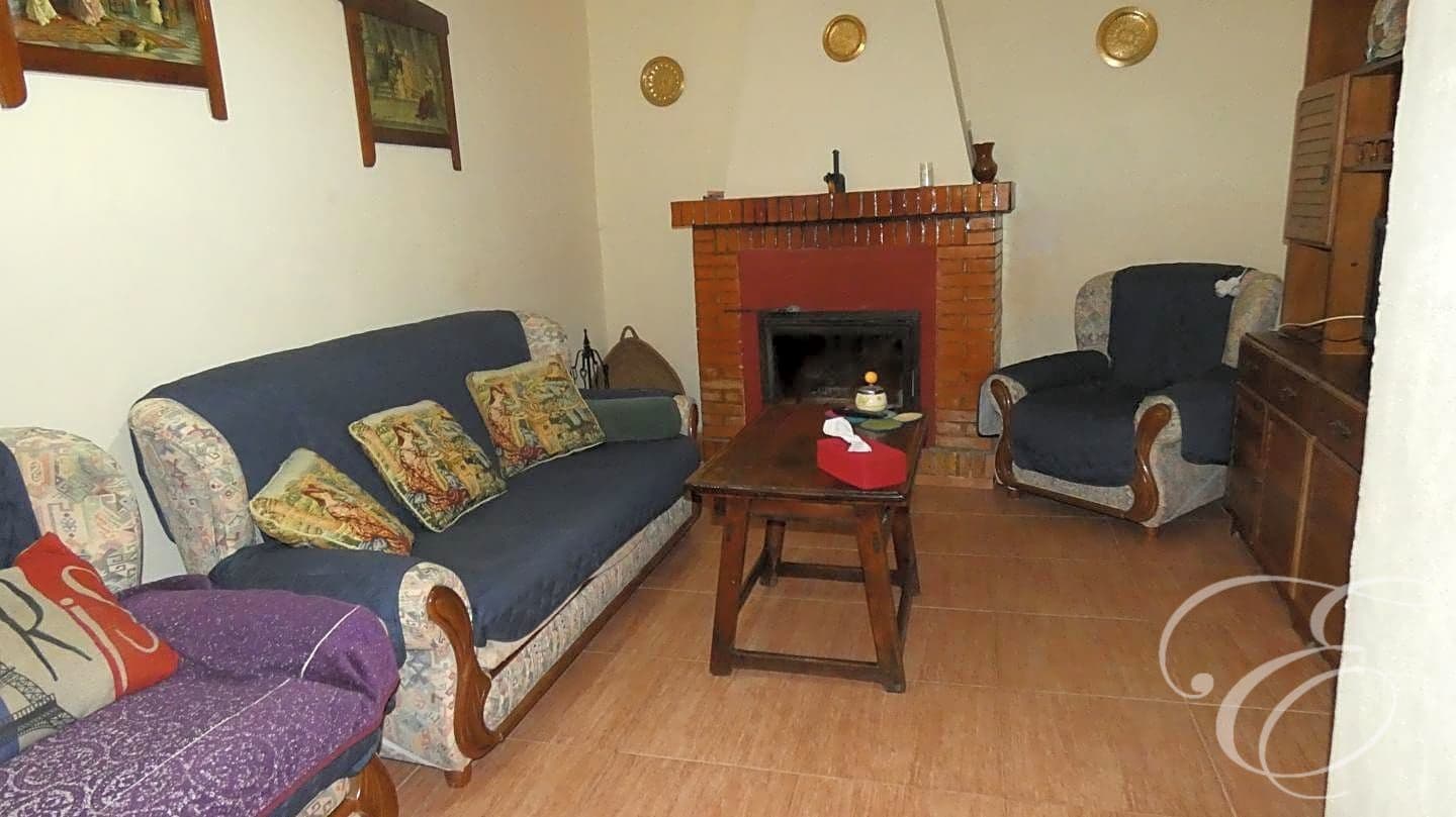 6 soveværelse Villa til salg i Lecrin - € 160.000 (Ref: 6806870)