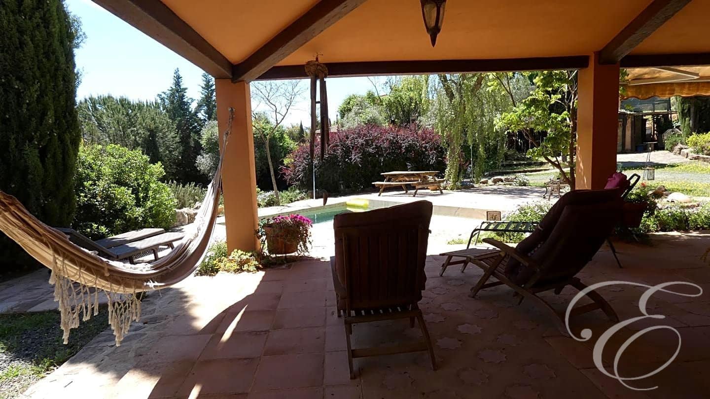 5 soveværelse Finca/Landehus til salg i Archidona med swimmingpool - € 535.000 (Ref: 6845352)