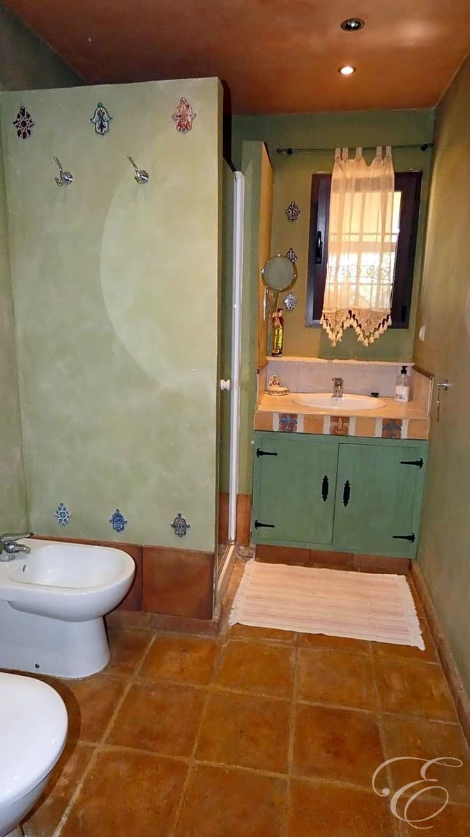 5 soveværelse Finca/Landehus til salg i Archidona med swimmingpool - € 535.000 (Ref: 6845352)