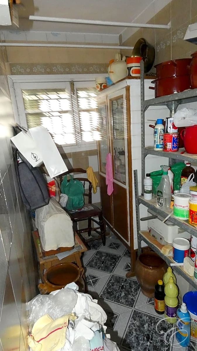 5 soveværelse Villa til salg i Archidona - € 85.000 (Ref: 6858760)