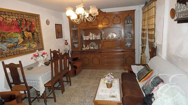 5 soveværelse Villa til salg i Archidona - € 85.000 (Ref: 6858760)