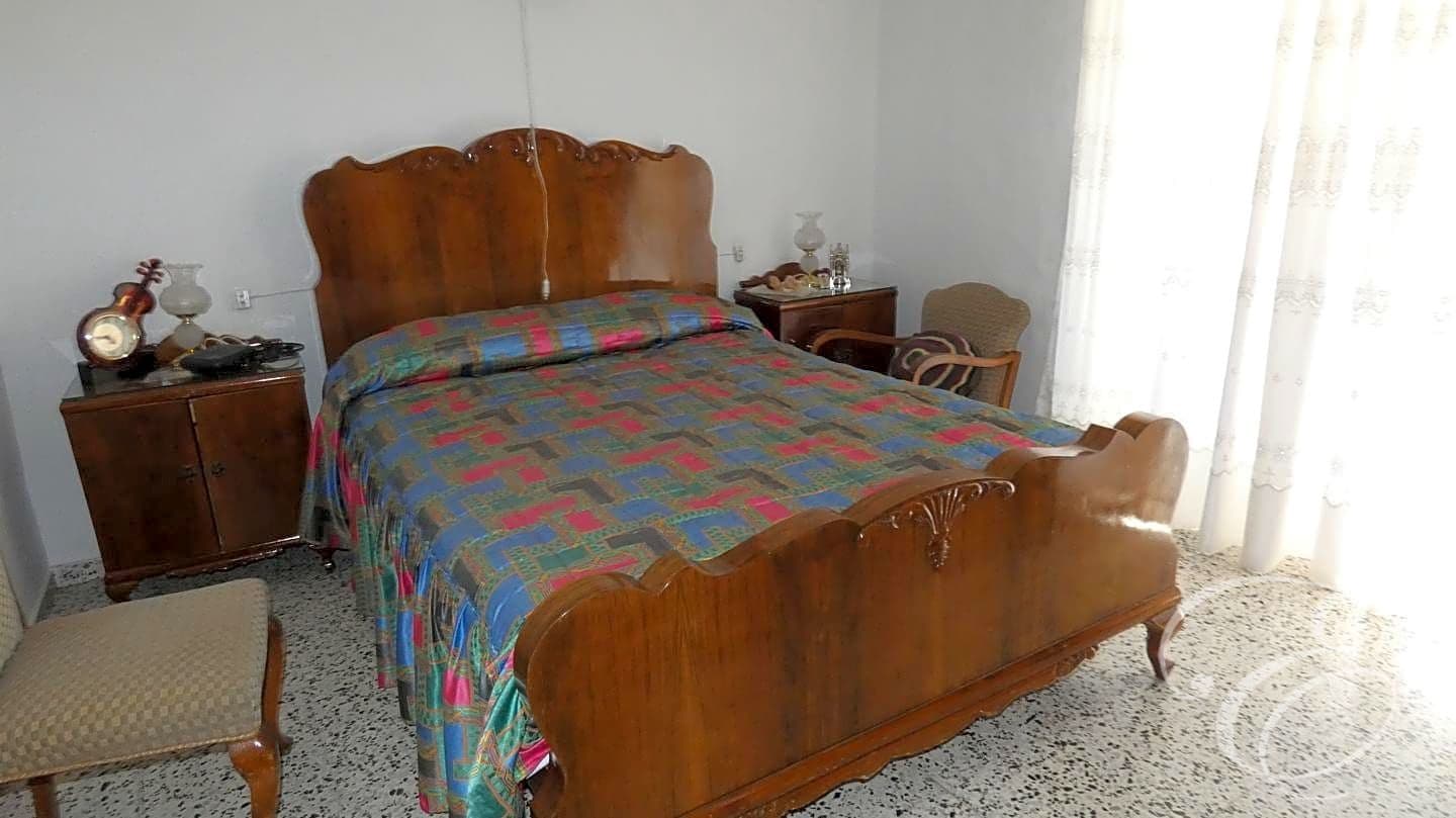 5 soveværelse Villa til salg i Archidona - € 85.000 (Ref: 6858760)