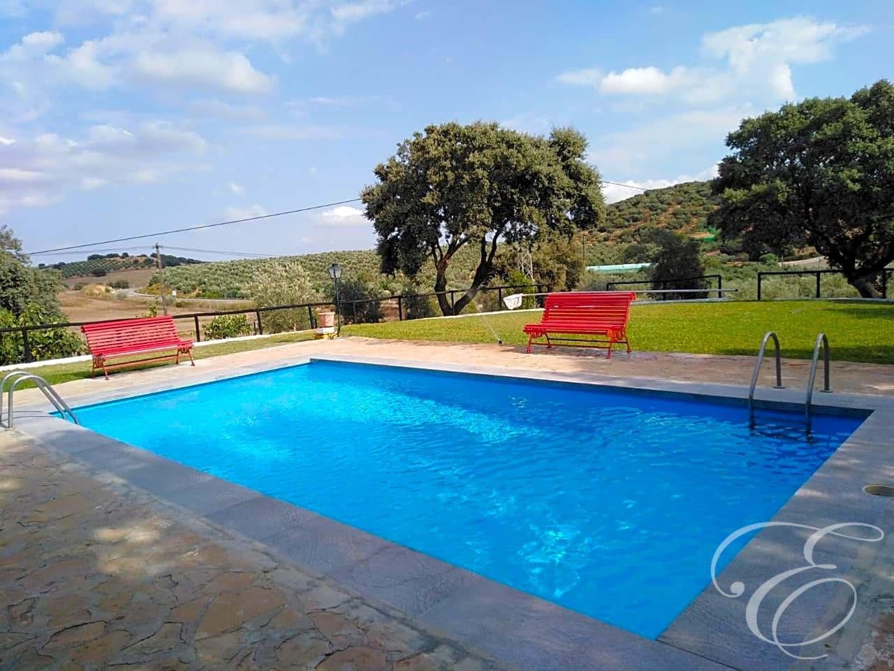 11 soveværelse Finca/Landehus til salg i Archidona med swimmingpool garage - € 590.000 (Ref: 6872981)