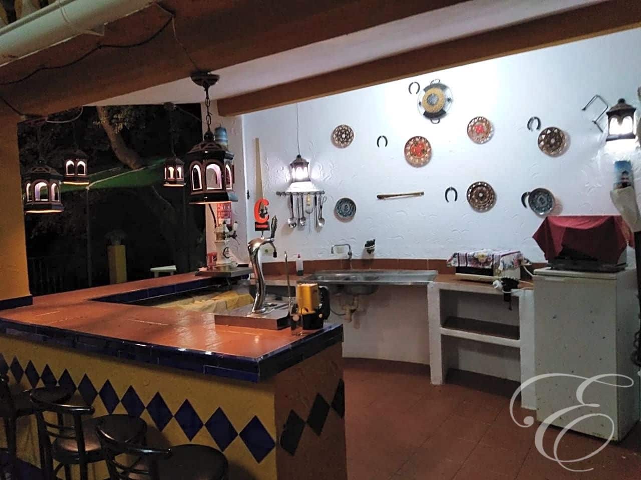 11 soveværelse Finca/Landehus til salg i Archidona med swimmingpool garage - € 590.000 (Ref: 6872981)