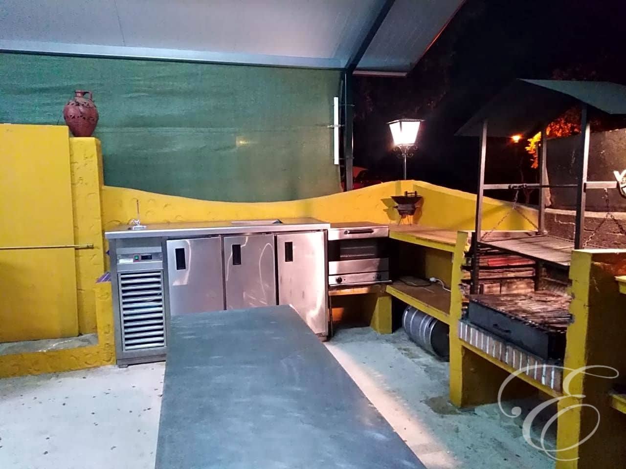 11 soveværelse Finca/Landehus til salg i Archidona med swimmingpool garage - € 590.000 (Ref: 6872981)