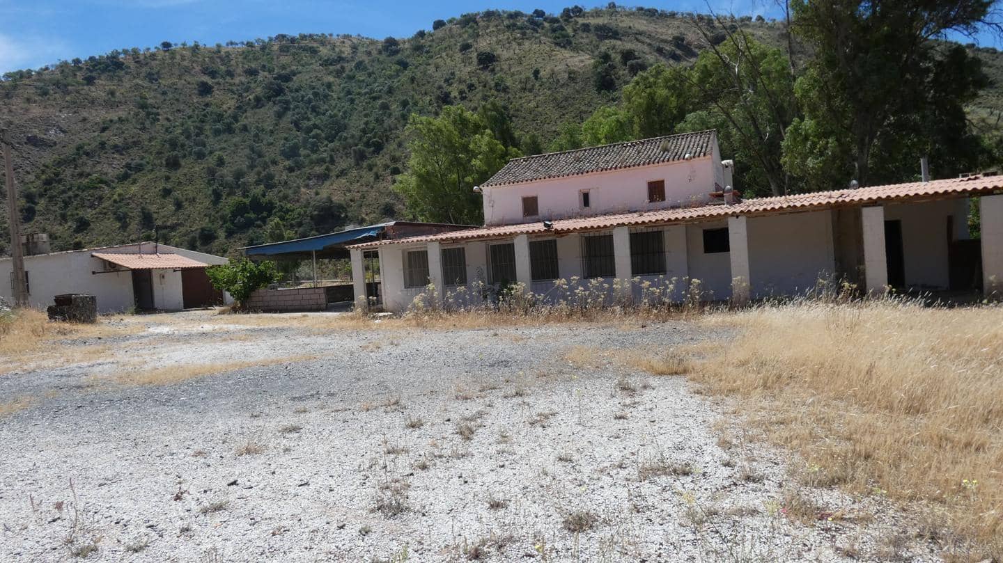 5 slaapkamer Villa te koop in Casabermeja - € 990.000 (Ref: 6923753)