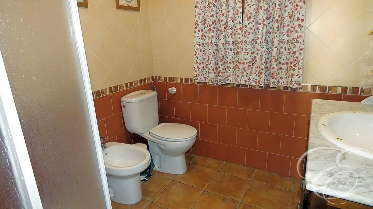 18 soveværelse Finca/Landehus til salg i Villanueva de la Concepcion med swimmingpool garage - € 1.350.000 (Ref: 6932771)