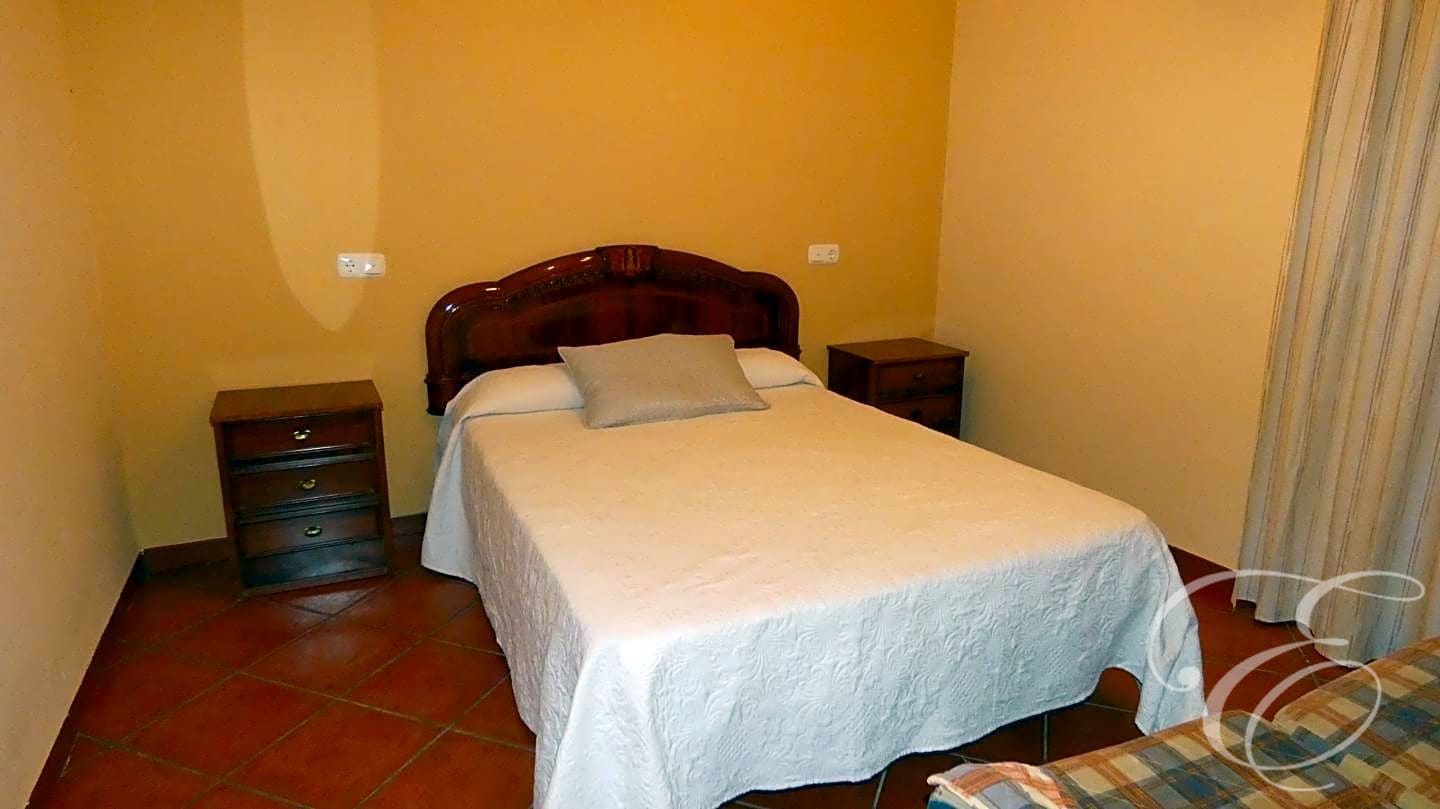 18 soveværelse Finca/Landehus til salg i Villanueva de la Concepcion med swimmingpool garage - € 1.350.000 (Ref: 6932771)