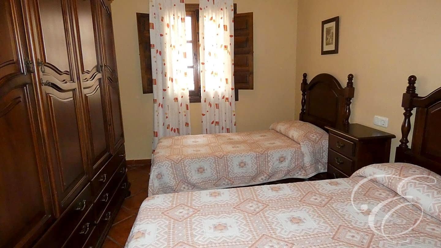 18 soveværelse Finca/Landehus til salg i Villanueva de la Concepcion med swimmingpool garage - € 1.350.000 (Ref: 6932771)