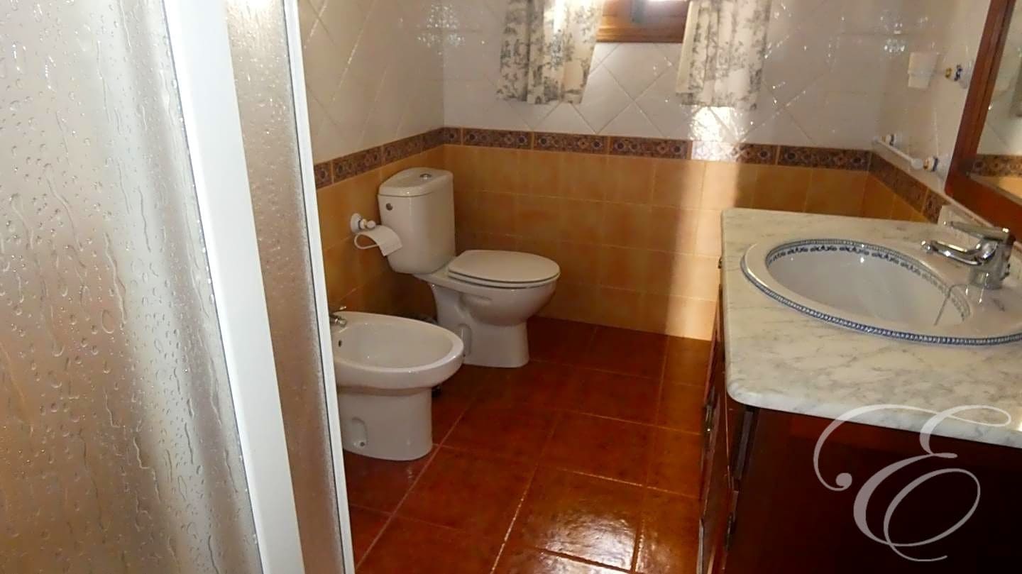 18 soveværelse Finca/Landehus til salg i Villanueva de la Concepcion med swimmingpool garage - € 1.350.000 (Ref: 6932771)