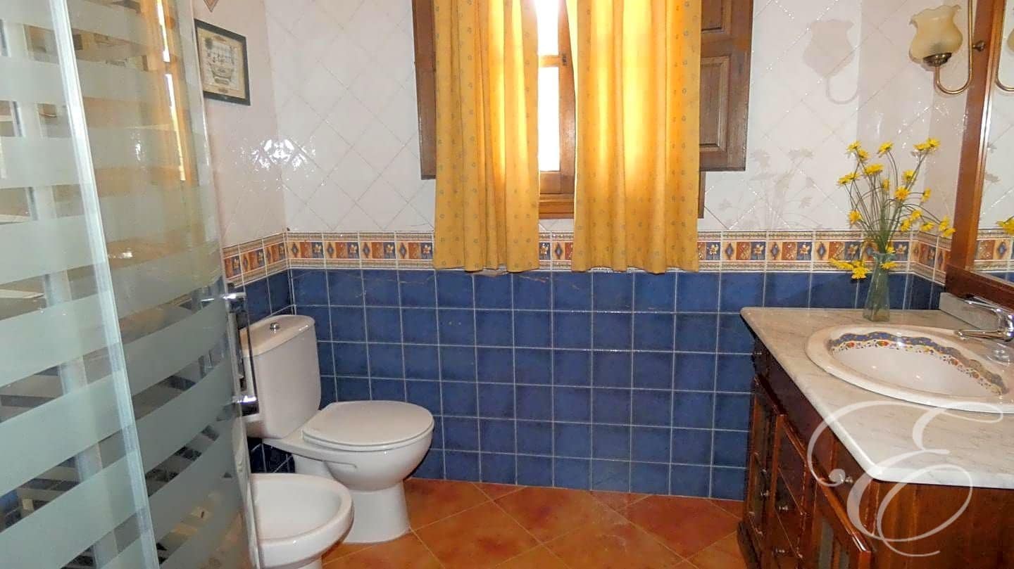 18 soveværelse Finca/Landehus til salg i Villanueva de la Concepcion med swimmingpool garage - € 1.350.000 (Ref: 6932771)