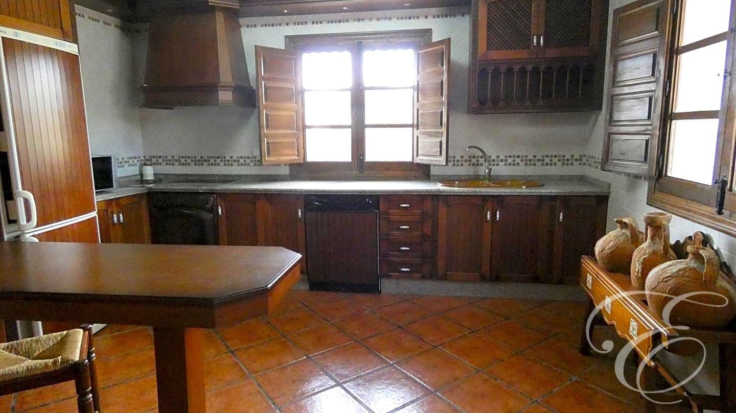 18 soveværelse Finca/Landehus til salg i Villanueva de la Concepcion med swimmingpool garage - € 1.350.000 (Ref: 6932771)