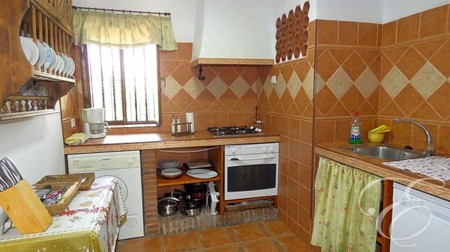 6 quarto Quinta/Casa Rural para venda em Almogía com piscina garagem - 490 000 € (Ref: 6981840)