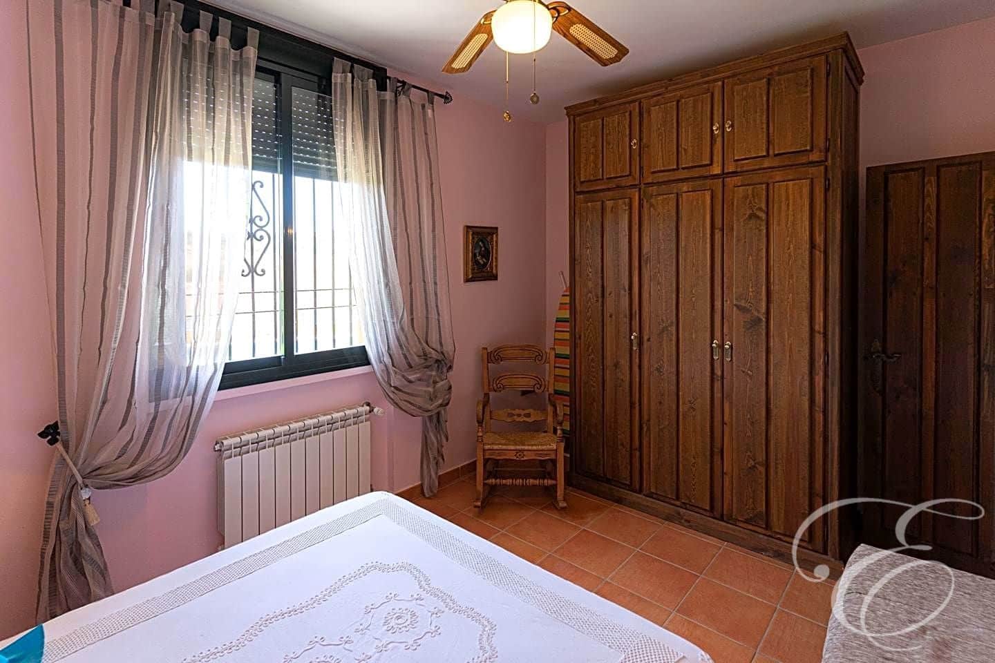 4 bedroom Villa for sale in Archidona with pool garage - € 890,000 (Ref: 6996681)